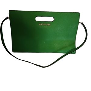 Micheal Kors Clutch